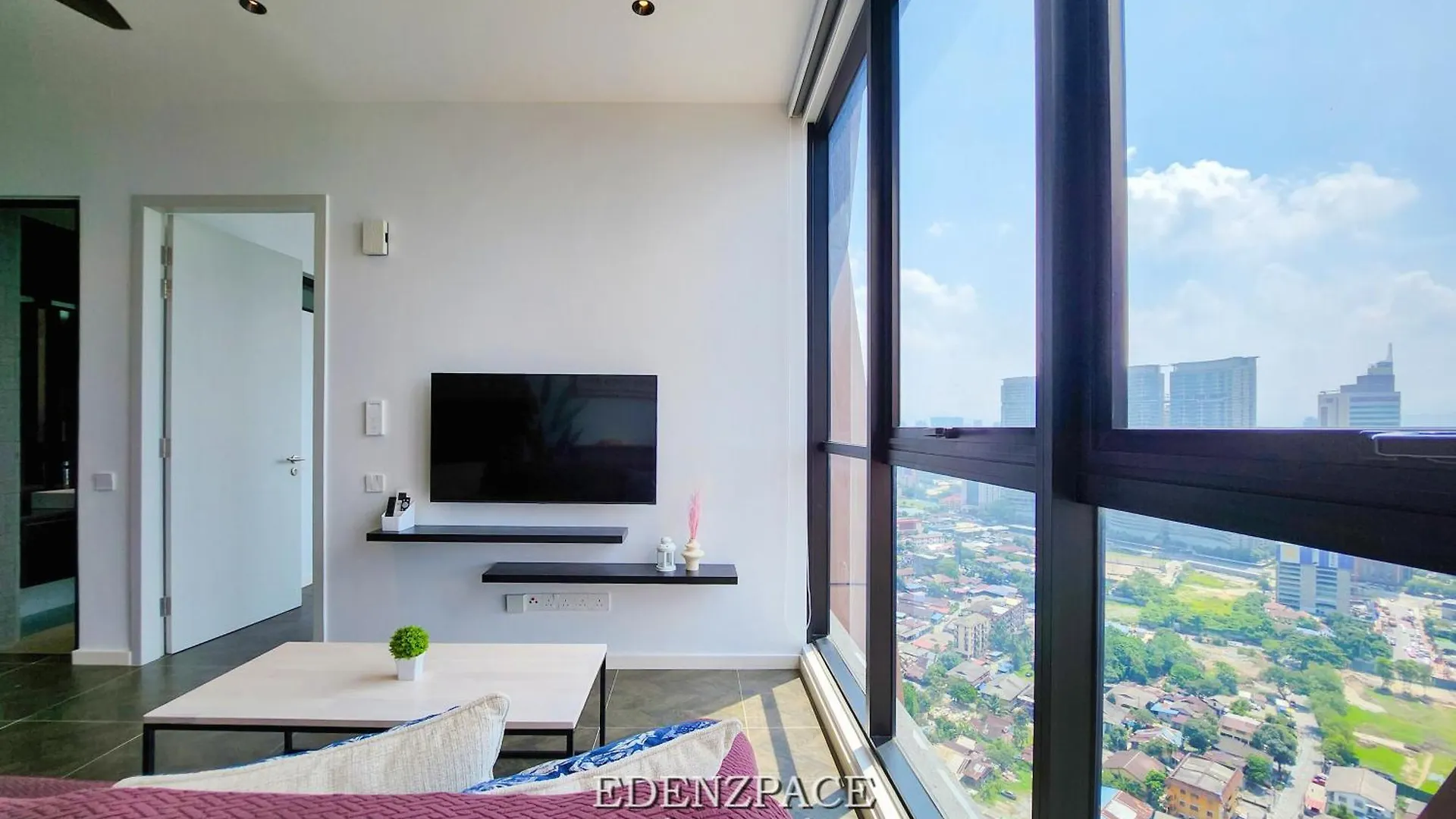 Scarletz Suites By Edenzpace @ Klcc Area Kuala Lumpur Malaysia